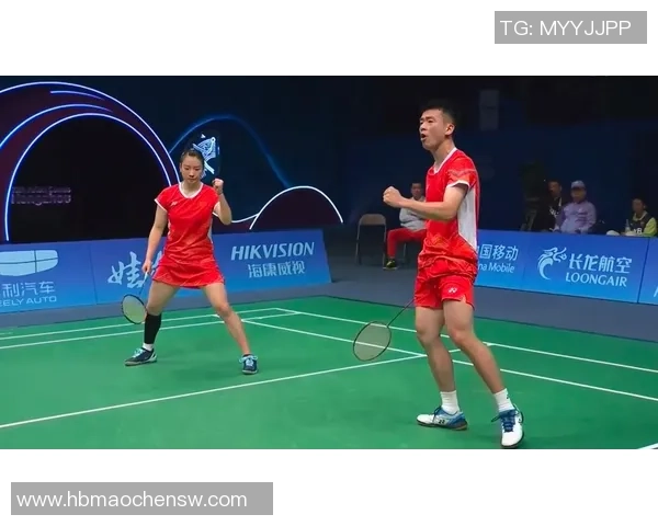 武汉羽毛球队在亚运会上的速度表现引发热议展现出竞技精神与团队协作的完美结合