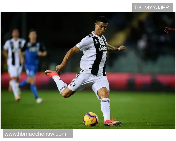 足球巨星C罗的传奇之路与无与伦比的竞技精神探秘 足球巨星C罗的传奇之路与无与伦比的竞技精神探秘