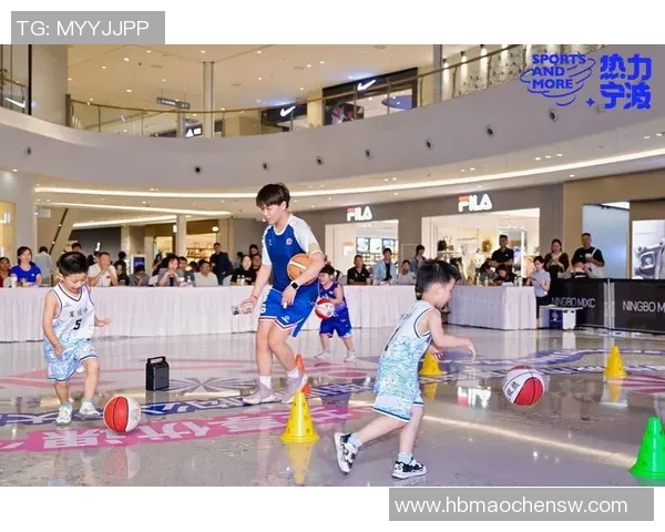 足球明星手机壳动漫风潮来袭打造你的个性化球迷装备 足球明星手机壳动漫风潮来袭打造你的个性化球迷装备