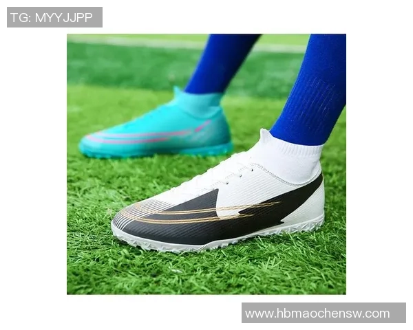 足球明星独特风格展现鸳鸯鞋魅力引领时尚潮流 足球明星独特风格展现鸳鸯鞋魅力引领时尚潮流