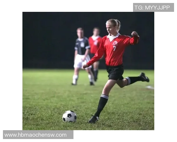 足球明星贝斯卡的传奇旅程与辉煌成就揭秘 足球明星贝斯卡的传奇旅程与辉煌成就揭秘